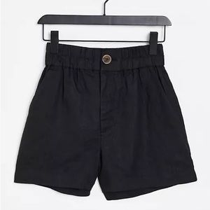 And other stories high waisted tailored black linen shorts size 4